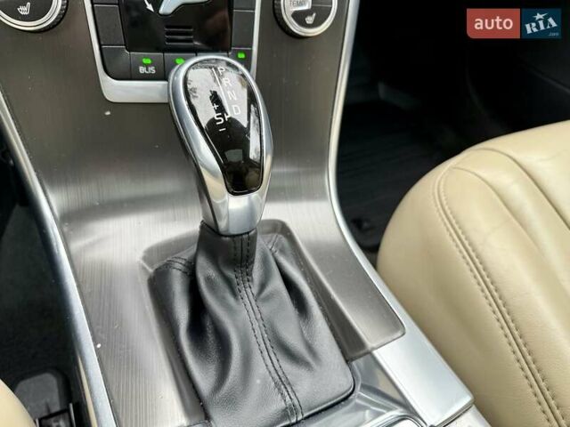 Черный Вольво ХС60, объемом двигателя 1.97 л и пробегом 190 тыс. км за 18900 $, фото 87 на Automoto.ua