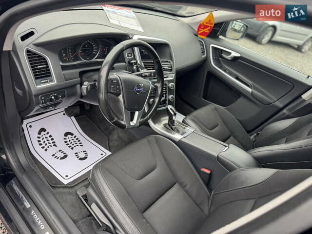 Чорний Вольво ХС60, об'ємом двигуна 2.4 л та пробігом 267 тис. км за 18950 $, фото 33 на Automoto.ua