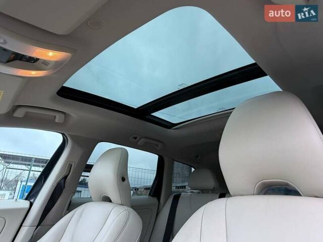 Черный Вольво ХС60, объемом двигателя 1.97 л и пробегом 205 тыс. км за 14600 $, фото 4 на Automoto.ua