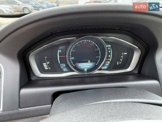 Черный Вольво ХС60, объемом двигателя 1.97 л и пробегом 205 тыс. км за 14600 $, фото 5 на Automoto.ua