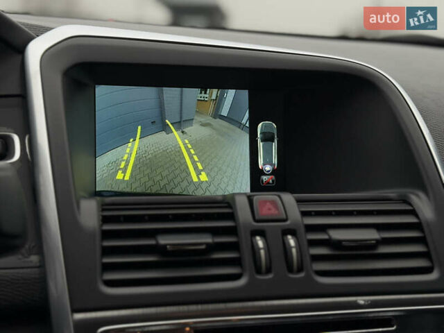 Чорний Вольво ХС60, об'ємом двигуна 2 л та пробігом 280 тис. км за 13500 $, фото 29 на Automoto.ua