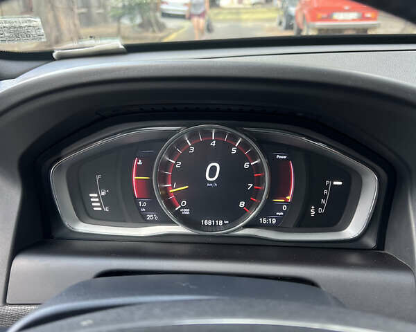 Черный Вольво ХС60, объемом двигателя 2.95 л и пробегом 182 тыс. км за 15400 $, фото 13 на Automoto.ua