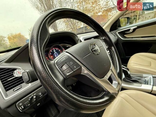 Черный Вольво ХС60, объемом двигателя 1.97 л и пробегом 190 тыс. км за 18900 $, фото 42 на Automoto.ua