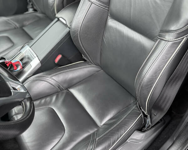 Черный Вольво ХС60, объемом двигателя 2.4 л и пробегом 113 тыс. км за 25500 $, фото 41 на Automoto.ua