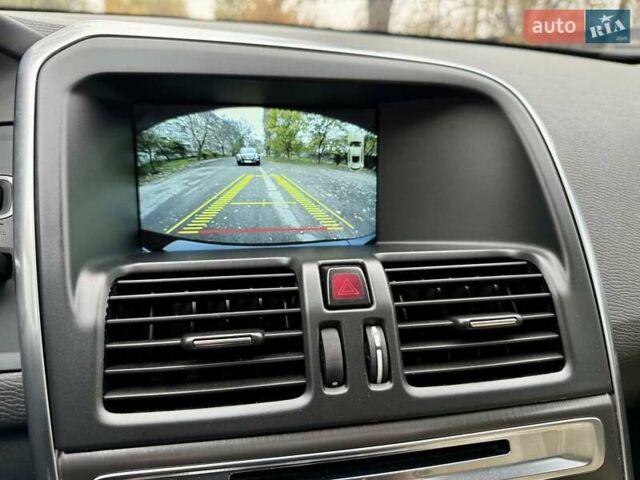Черный Вольво ХС60, объемом двигателя 1.97 л и пробегом 190 тыс. км за 18900 $, фото 96 на Automoto.ua