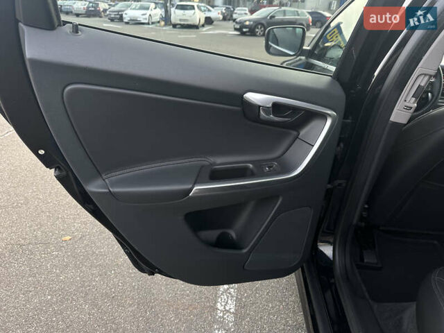 Черный Вольво ХС60, объемом двигателя 1.97 л и пробегом 252 тыс. км за 21500 $, фото 37 на Automoto.ua