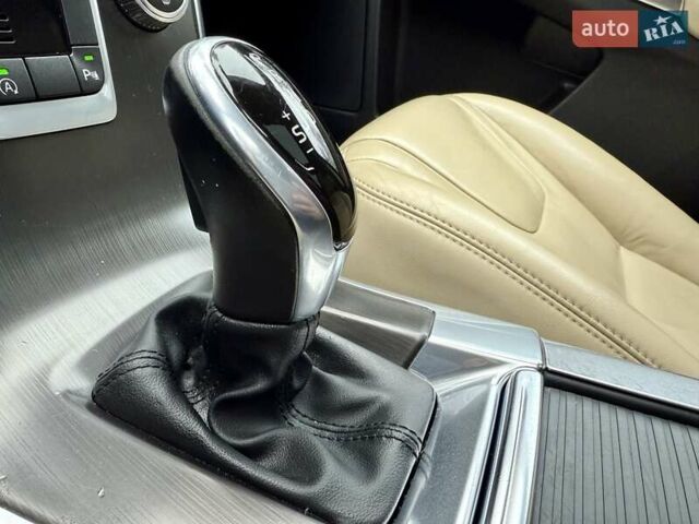 Черный Вольво ХС60, объемом двигателя 1.97 л и пробегом 190 тыс. км за 18900 $, фото 99 на Automoto.ua