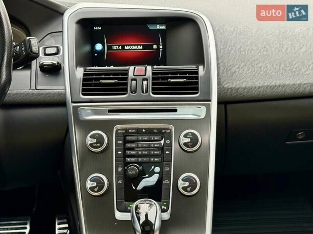 Черный Вольво ХС60, объемом двигателя 1.97 л и пробегом 190 тыс. км за 18900 $, фото 83 на Automoto.ua