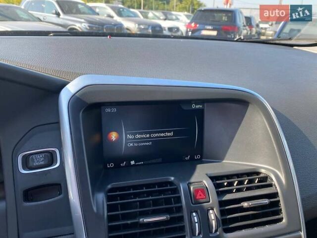 Чорний Вольво ХС60, об'ємом двигуна 2.5 л та пробігом 130 тис. км за 14900 $, фото 14 на Automoto.ua