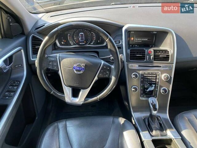Чорний Вольво ХС60, об'ємом двигуна 2.5 л та пробігом 130 тис. км за 14900 $, фото 8 на Automoto.ua