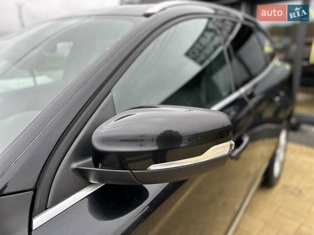 Черный Вольво ХС60, объемом двигателя 2 л и пробегом 264 тыс. км за 10900 $, фото 5 на Automoto.ua