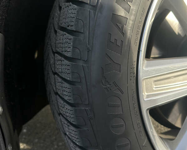 Черный Вольво ХС60, объемом двигателя 1.97 л и пробегом 252 тыс. км за 21500 $, фото 26 на Automoto.ua