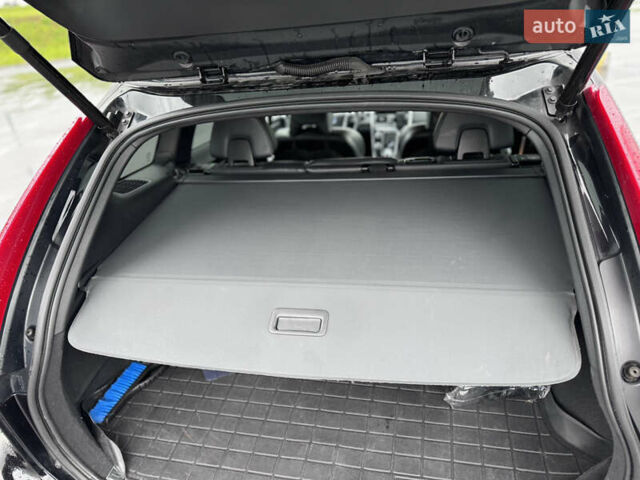 Черный Вольво ХС60, объемом двигателя 2.4 л и пробегом 113 тыс. км за 25500 $, фото 27 на Automoto.ua