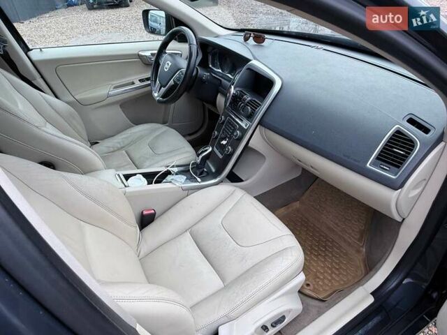 Черный Вольво ХС60, объемом двигателя 1.97 л и пробегом 205 тыс. км за 14600 $, фото 1 на Automoto.ua