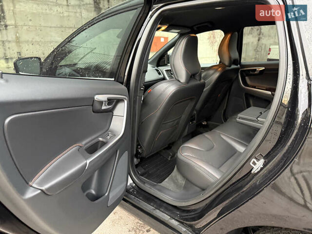 Черный Вольво ХС60, объемом двигателя 2 л и пробегом 285 тыс. км за 18999 $, фото 25 на Automoto.ua