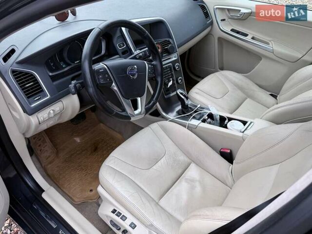 Черный Вольво ХС60, объемом двигателя 1.97 л и пробегом 205 тыс. км за 14600 $, фото 13 на Automoto.ua
