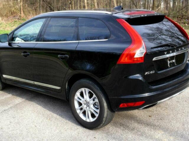 Черный Вольво ХС60, объемом двигателя 2.5 л и пробегом 77 тыс. км за 9000 $, фото 3 на Automoto.ua