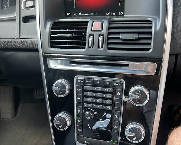 Черный Вольво ХС60, объемом двигателя 2.95 л и пробегом 182 тыс. км за 15400 $, фото 14 на Automoto.ua