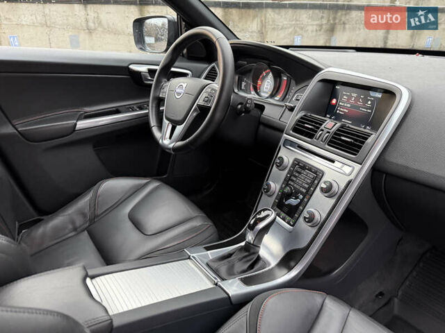 Черный Вольво ХС60, объемом двигателя 2 л и пробегом 285 тыс. км за 18999 $, фото 46 на Automoto.ua