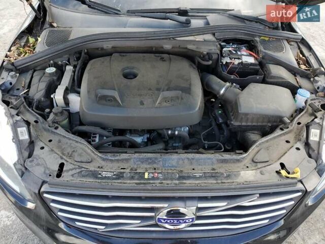 Чорний Вольво ХС60, об'ємом двигуна 2 л та пробігом 113 тис. км за 2900 $, фото 11 на Automoto.ua