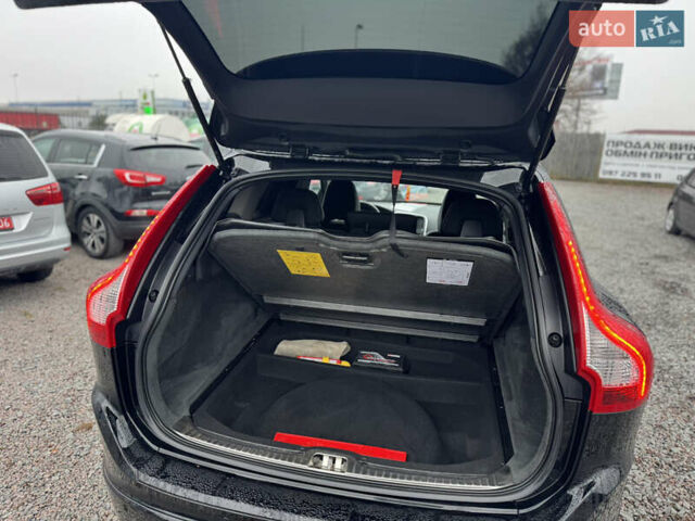 Чорний Вольво ХС60, об'ємом двигуна 2.4 л та пробігом 267 тис. км за 18950 $, фото 22 на Automoto.ua