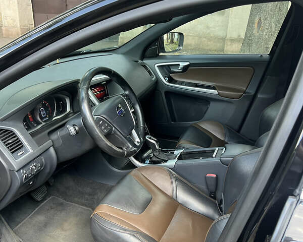 Черный Вольво ХС60, объемом двигателя 2.95 л и пробегом 182 тыс. км за 15400 $, фото 10 на Automoto.ua