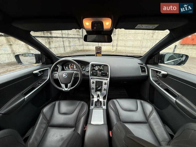 Черный Вольво ХС60, объемом двигателя 2 л и пробегом 285 тыс. км за 18999 $, фото 33 на Automoto.ua