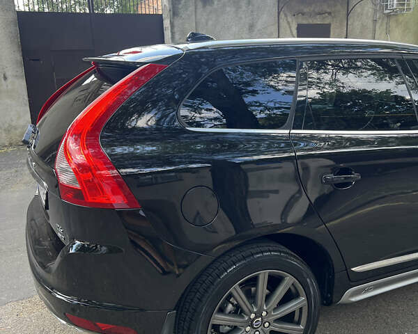 Черный Вольво ХС60, объемом двигателя 2.95 л и пробегом 182 тыс. км за 15400 $, фото 5 на Automoto.ua