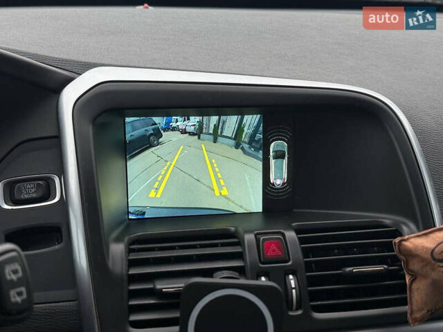 Чорний Вольво ХС60, об'ємом двигуна 2 л та пробігом 120 тис. км за 21400 $, фото 21 на Automoto.ua