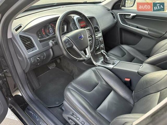 Черный Вольво ХС60, объемом двигателя 1.97 л и пробегом 139 тыс. км за 21300 $, фото 23 на Automoto.ua