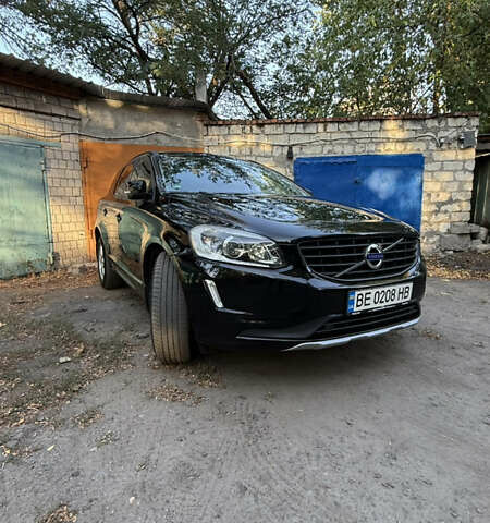 Черный Вольво ХС60, объемом двигателя 2 л и пробегом 217 тыс. км за 22400 $, фото 3 на Automoto.ua