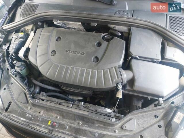 Черный Вольво ХС60, объемом двигателя 2.4 л и пробегом 140 тыс. км за 22500 $, фото 55 на Automoto.ua