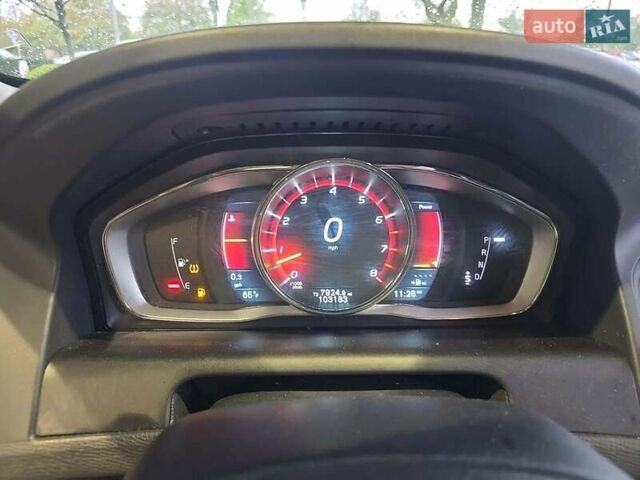 Черный Вольво ХС60, объемом двигателя 1.97 л и пробегом 165 тыс. км за 12800 $, фото 2 на Automoto.ua