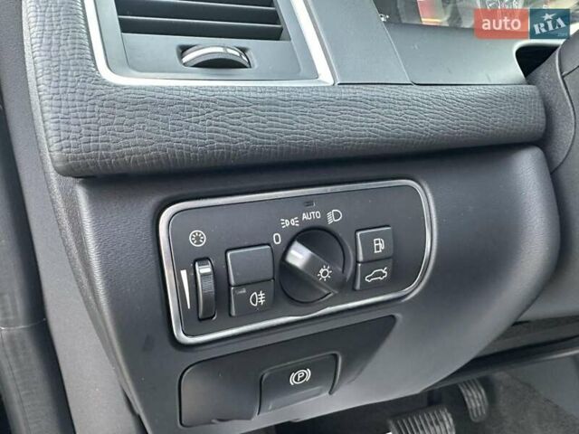 Черный Вольво ХС60, объемом двигателя 1.97 л и пробегом 139 тыс. км за 21300 $, фото 24 на Automoto.ua