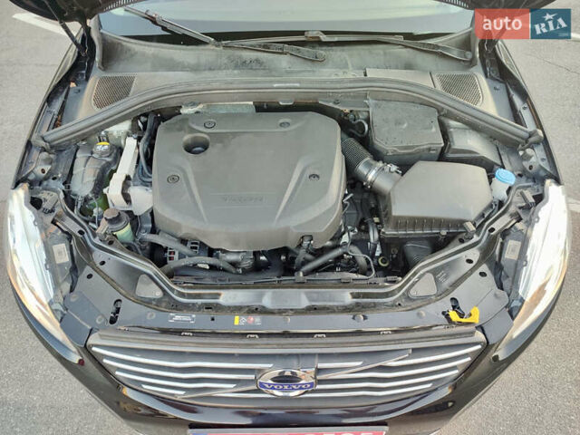 Черный Вольво ХС60, объемом двигателя 2 л и пробегом 220 тыс. км за 19799 $, фото 44 на Automoto.ua