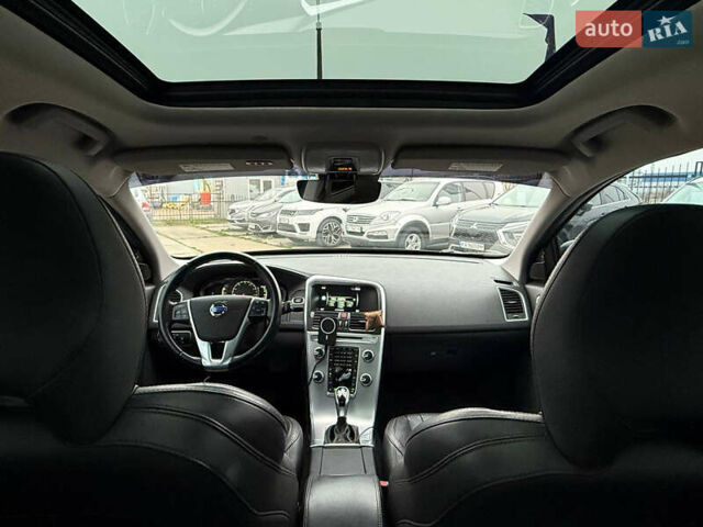 Чорний Вольво ХС60, об'ємом двигуна 2 л та пробігом 120 тис. км за 21400 $, фото 17 на Automoto.ua