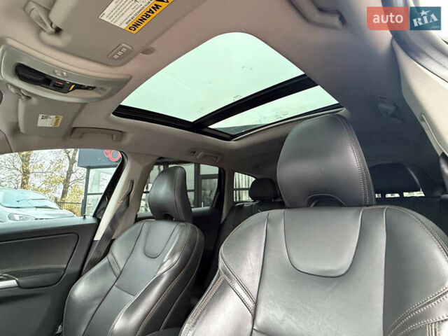 Чорний Вольво ХС60, об'ємом двигуна 2 л та пробігом 120 тис. км за 21400 $, фото 15 на Automoto.ua