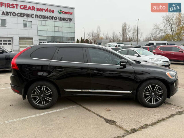 Чорний Вольво ХС60, об'ємом двигуна 2 л та пробігом 120 тис. км за 21400 $, фото 3 на Automoto.ua