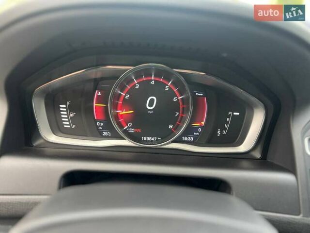 Чорний Вольво ХС60, об'ємом двигуна 1.97 л та пробігом 199 тис. км за 18000 $, фото 9 на Automoto.ua