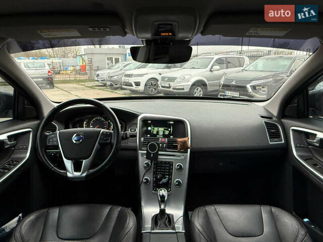 Чорний Вольво ХС60, об'ємом двигуна 2 л та пробігом 120 тис. км за 21400 $, фото 18 на Automoto.ua