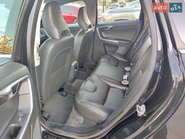 Черный Вольво ХС60, объемом двигателя 2 л и пробегом 220 тыс. км за 19799 $, фото 14 на Automoto.ua