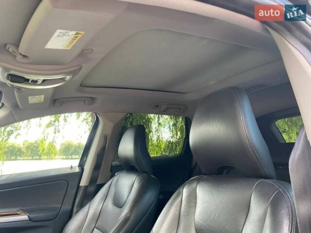 Чорний Вольво ХС60, об'ємом двигуна 1.97 л та пробігом 140 тис. км за 13900 $, фото 12 на Automoto.ua