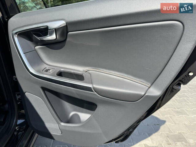 Чорний Вольво ХС60, об'ємом двигуна 1.97 л та пробігом 270 тис. км за 22550 $, фото 61 на Automoto.ua