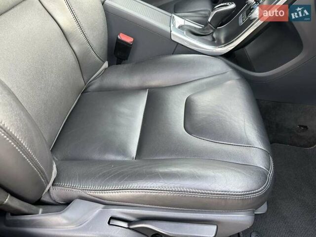 Черный Вольво ХС60, объемом двигателя 1.97 л и пробегом 139 тыс. км за 21300 $, фото 29 на Automoto.ua