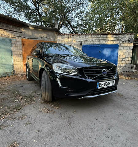 Черный Вольво ХС60, объемом двигателя 2 л и пробегом 217 тыс. км за 22400 $, фото 2 на Automoto.ua