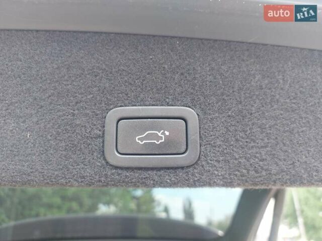 Черный Вольво ХС60, объемом двигателя 2.4 л и пробегом 140 тыс. км за 22500 $, фото 46 на Automoto.ua
