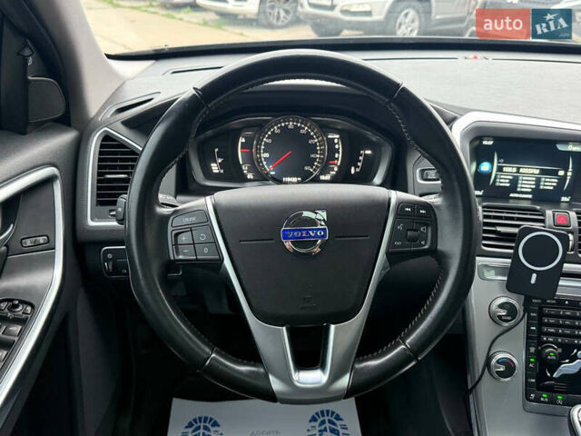 Чорний Вольво ХС60, об'ємом двигуна 2 л та пробігом 120 тис. км за 21400 $, фото 19 на Automoto.ua