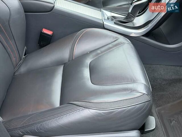 Черный Вольво ХС60, объемом двигателя 2.4 л и пробегом 212 тыс. км за 19187 $, фото 19 на Automoto.ua