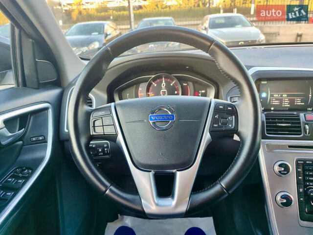 Черный Вольво ХС60, объемом двигателя 2 л и пробегом 220 тыс. км за 19799 $, фото 20 на Automoto.ua