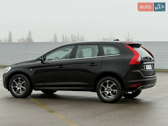 Черный Вольво ХС60, объемом двигателя 2.4 л и пробегом 212 тыс. км за 19187 $, фото 3 на Automoto.ua